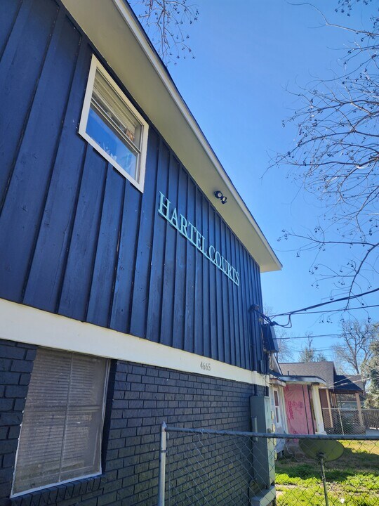 4665 Hartel, Unit #4 in Beaumont, TX - Foto de edificio