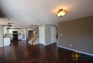 7205 NE 159th Ave in Vancouver, WA - Building Photo - Building Photo