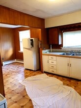 4 Lemon St in Veazie, ME - Building Photo - Building Photo