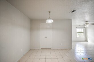 2709 Lucille Dr in Killeen, TX - Foto de edificio - Building Photo
