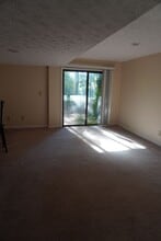 195 Woodstone Dr in Athens, GA - Building Photo - Building Photo