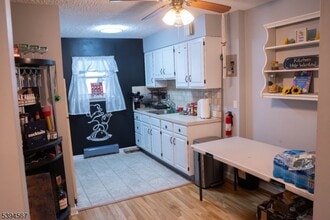 37 Espy Rd in Caldwell, NJ - Building Photo - Building Photo