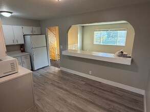 5412 W Planada Way in Kearns, UT - Building Photo - Building Photo