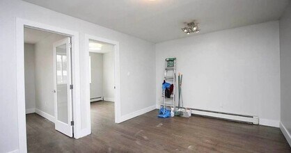 821 Madison St, Unit 3 in Brooklyn, NY - Foto de edificio - Building Photo