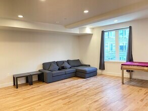 50 Hichborn St, Unit 1 in Boston, MA - Building Photo - Building Photo