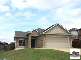 613 Hobby Rd in Copperas Cove, TX - Building Photo