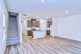 206 Telford Dr in Greenville, SC - Building Photo - Building Photo