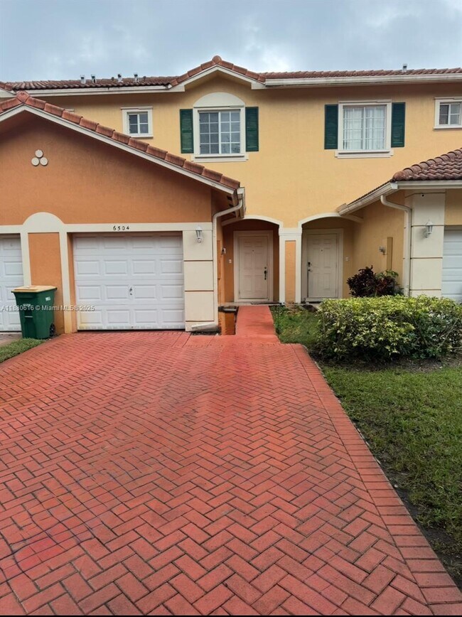 property at 6504 Catalina Ln