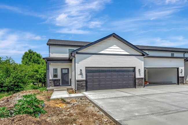 property at 1317 Sioux Turn