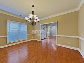 731 Langley Farms Dr in Loganville, GA - Building Photo - Building Photo