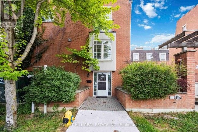 property at 870-870 Jane St
