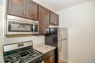 4037 N Ashland Ave in Chicago, IL - Building Photo - Building Photo