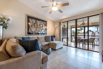 7485 Glendevon Ln in Delray Beach, FL - Building Photo - Building Photo