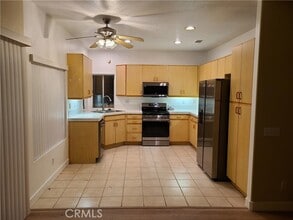 145 Majorca Pl S in Placentia, CA - Building Photo - Building Photo