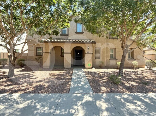 property at 139 E Bluejay Dr