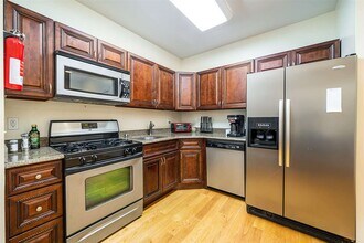 135 38th St-Unit -608 in Union City, NJ - Building Photo - Building Photo