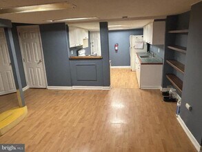 7 Madison Ave in Mount Holly, NJ - Building Photo - Building Photo