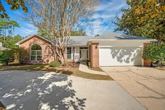 114 Dana Pointe in Niceville, FL - Building Photo - Building Photo