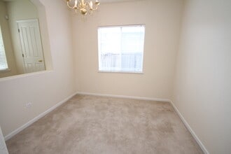 9849 Burrowing Owl Way in Elk Grove, CA - Building Photo - Building Photo