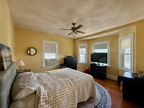59 Victoria St, Unit 2 in Somerville, MA - Building Photo - Building Photo