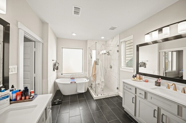 10936 Keaton Landing Dr in Houston, TX - Building Photo - Building Photo