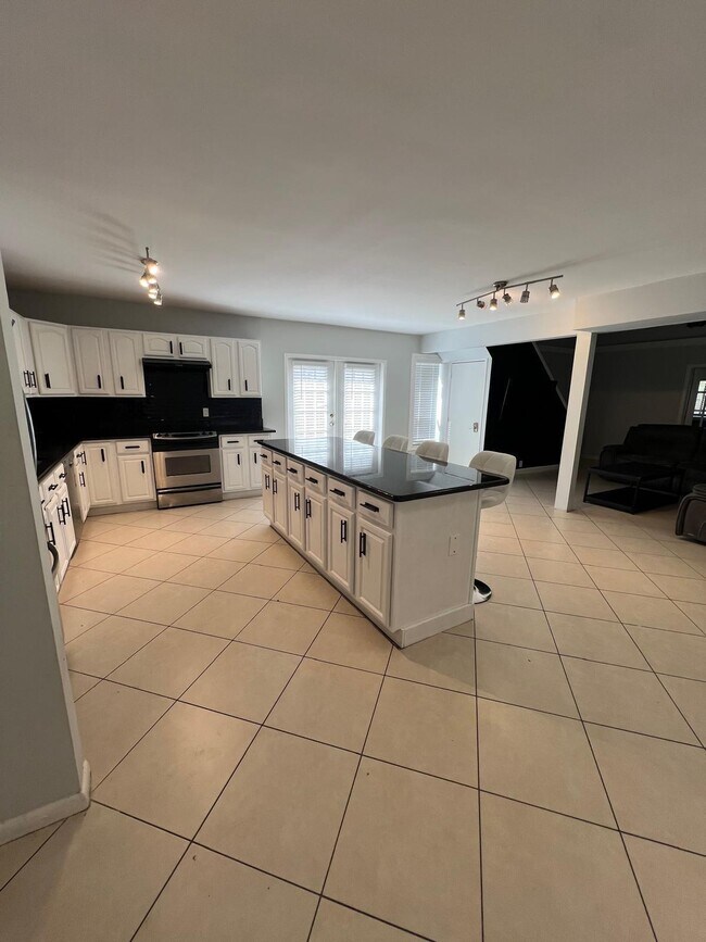 2417 Sundy Ave in Delray Beach, FL - Building Photo - Building Photo