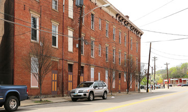 1936-1942 Race St in Cincinnati, OH - Building Photo - Building Photo