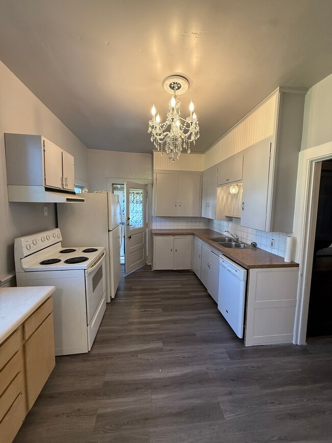 1504 W Dean Ave in Spokane, WA - Foto de edificio - Building Photo