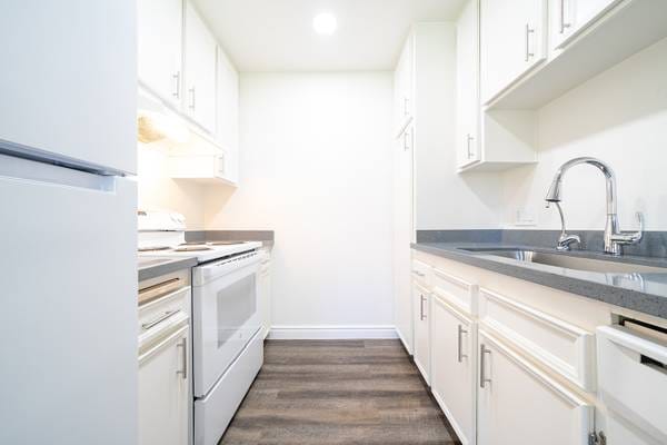1440 Oak Dr in Vista, CA - Building Photo