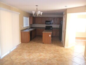 25863 W Elizabeth Ave in Buckeye, AZ - Building Photo - Building Photo