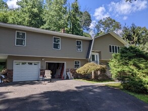 544 Drakestown Rd in Flanders, NJ - Building Photo - Building Photo