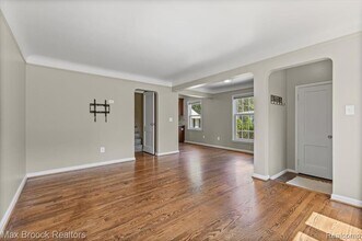 13710 Balfour Ave in Oak Park, MI - Building Photo - Building Photo