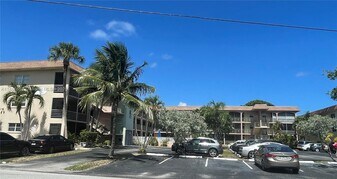 100 SE 6th Ave in Pompano Beach, FL - Building Photo