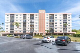 19029 US Hwy 19 N in Clearwater, FL - Building Photo