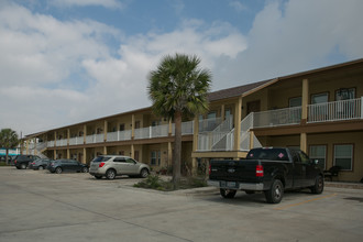 Costa Bahia in Port Aransas, TX - Foto de edificio - Building Photo