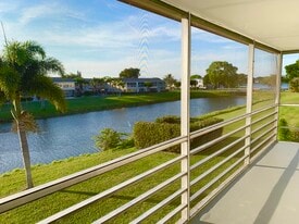 219 Bedford E in West Palm Beach, FL - Building Photo