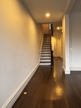 30 Trumbull St, Unit 30-1 in New Haven, CT - Building Photo - Building Photo