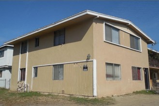 Casa Cordova Apartments in Pomona, CA - Building Photo - Building Photo