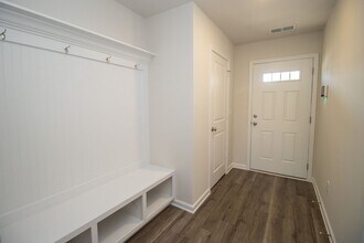 410 Middlebury Ln in Hopkins, SC - Building Photo - Building Photo