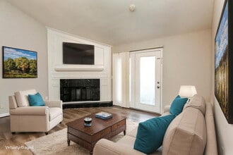 5253 Corinth Dr SW, Unit 175 in Stone Mountain, GA - Building Photo - Building Photo