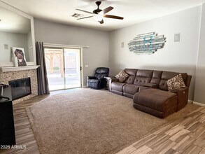 235 E Smoke Tree Rd in Gilbert, AZ - Building Photo - Building Photo