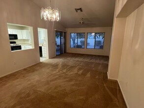 2306 Spring Water Dr in Las Vegas, NV - Building Photo - Building Photo