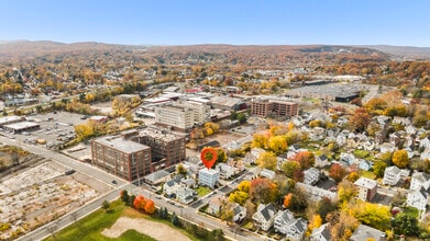 14 Crown St in New Britain, CT - Building Photo - Building Photo