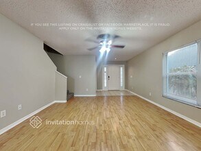 722 Cape Cod Cir in Valrico, FL - Building Photo - Building Photo