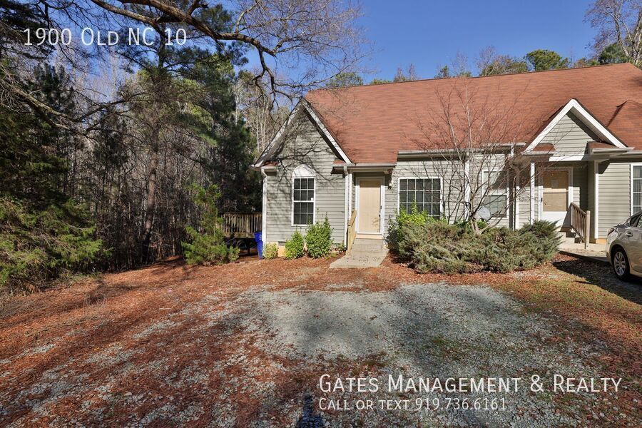 1900 Old NC 10 in Hillsborough, NC - Building Photo