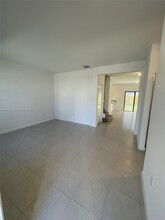 11872 SW 245 Ter in Princeton, FL - Building Photo - Building Photo