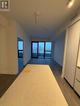 4015 The Exchange in Mississauga, ON - Building Photo - Building Photo