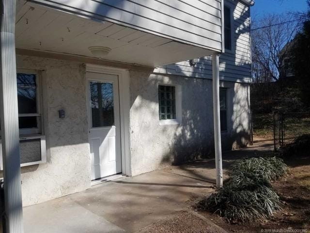 property at 900 N Garfield Ave