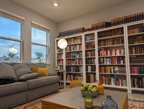 5324 Grove Mill Loop in Bradenton, FL - Building Photo - Building Photo