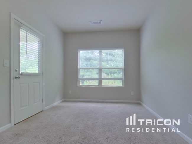 15 Sycamore St in Cartersville, GA - Building Photo - Building Photo